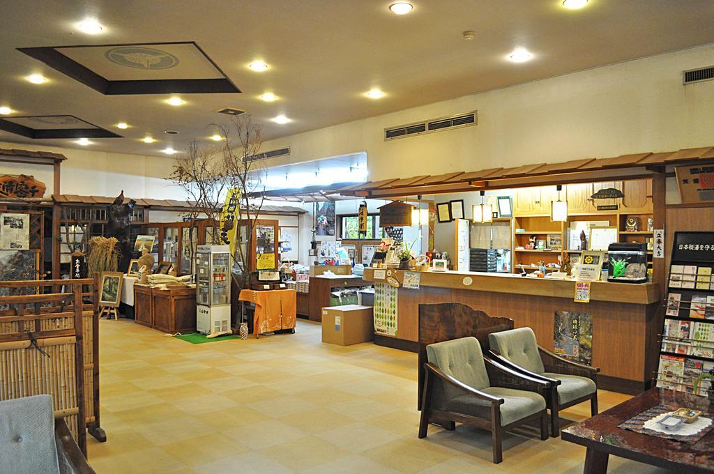 Kiyotsukan Hotel Tōkamachi Exterior foto