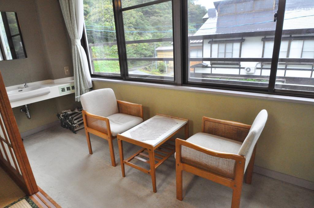 Kiyotsukan Hotel Tōkamachi Exterior foto